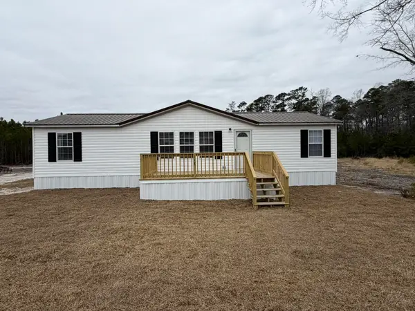 118 Nell Ct, Loris, SC 29569