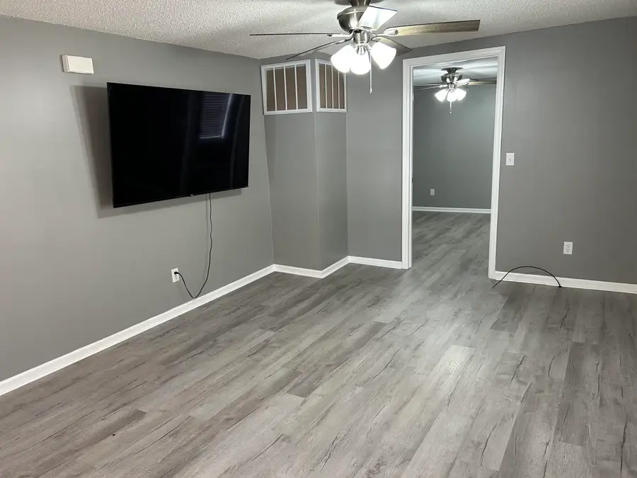 206 W Pine St., Johnsonville, SC 29555 - #3