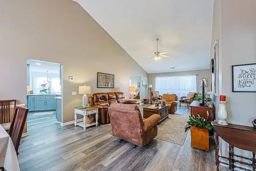 1088 Vestry Dr., Murrells Inlet, SC 29576 - #2