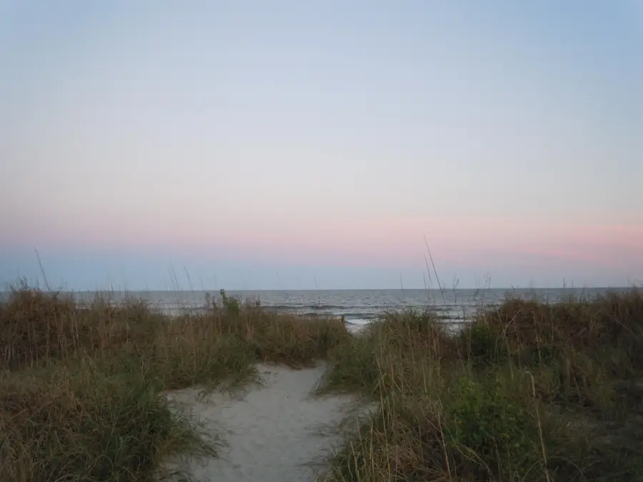 556 Briarwood Dr. Nw, Calabash, NC 28467 - #3