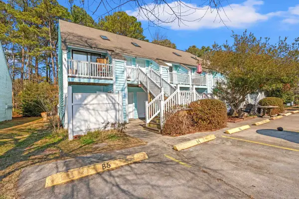 405 Cambridge Circle #B7, Murrells Inlet, SC 29576