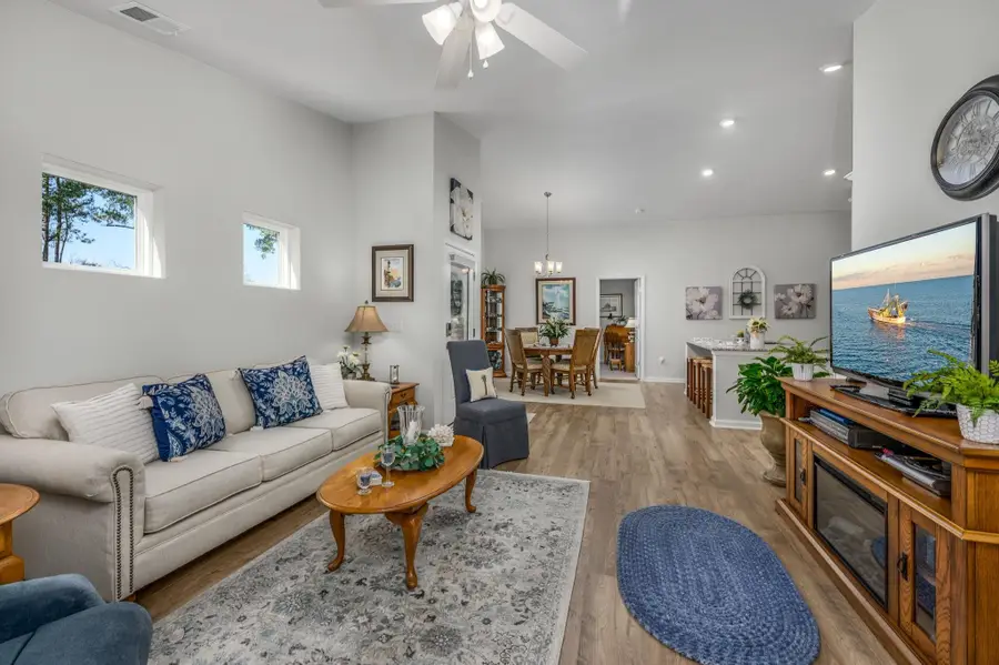 604 Wallace Dr., Little River, SC 29566 - #2