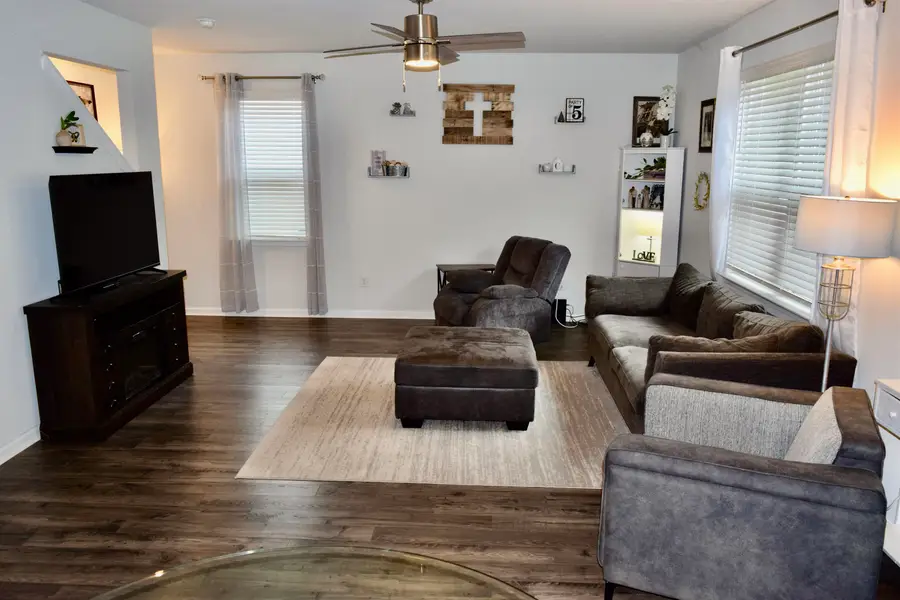 372 Emery Oak Dr., Murrells Inlet, SC 29576 - #3