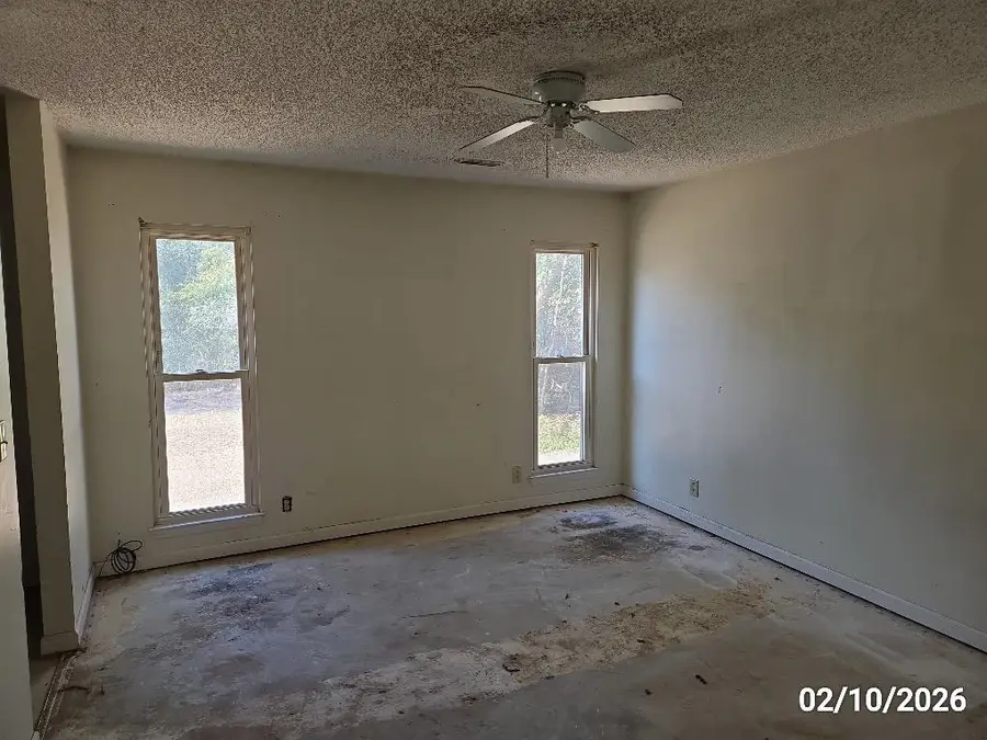 707 Lexington Ave., Kingstree, SC 29556 - #3