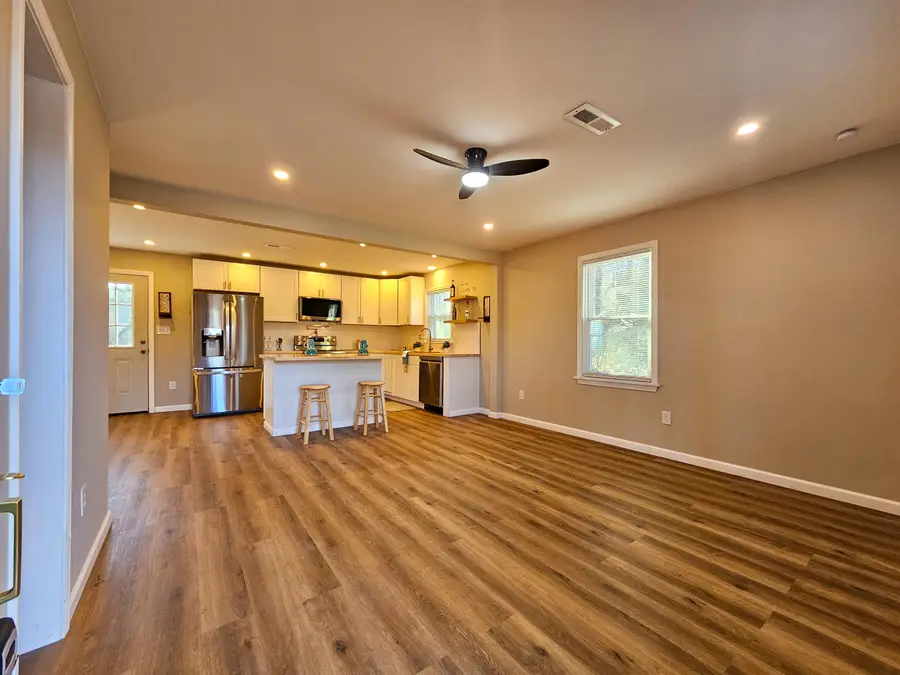 2833 Springville Rd., Marion, SC 29571 - #3