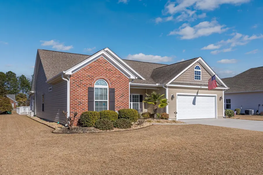 537 Hillsborough Dr., Conway, SC 29526 - #2