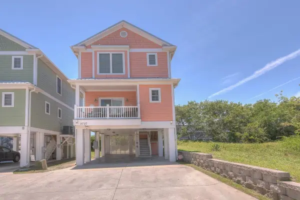 2707 Rigby Dr., Myrtle Beach, SC 29577