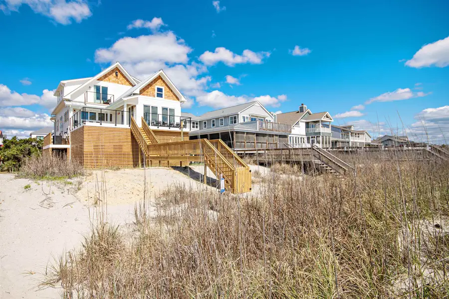 614 Springs Ave., Pawleys Island, SC 29585 - #2