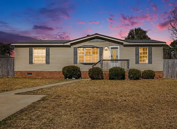 3214 Lyndon Dr., Little River, SC 29566