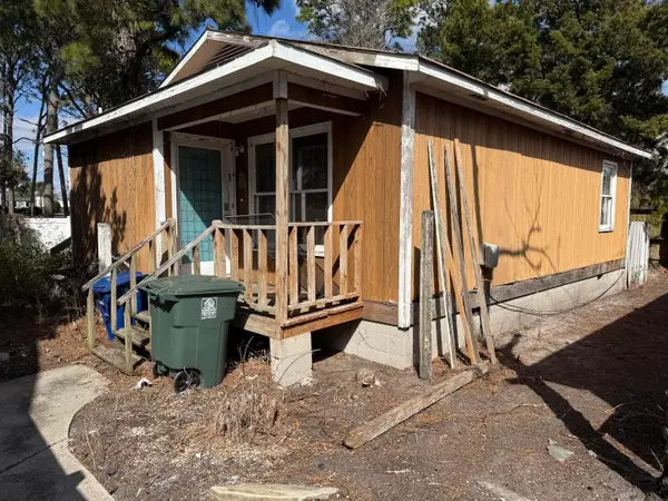 2008 Edge Dr., North Myrtle Beach, SC 29582