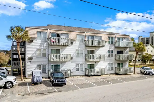 300 47th Ave. N #1B, North Myrtle Beach, SC 29582