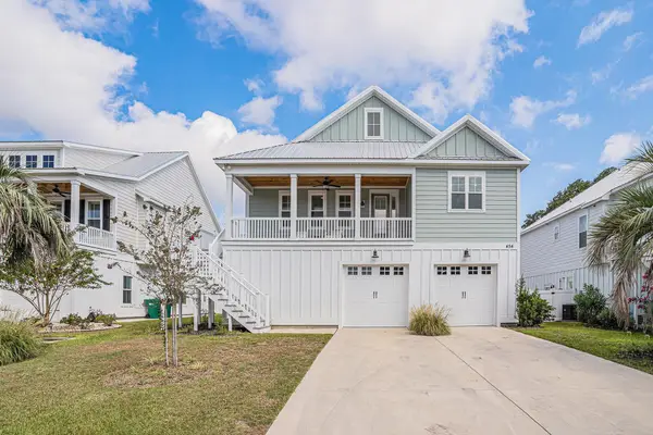 454 Wilcox Ave., Murrells Inlet, SC 29576