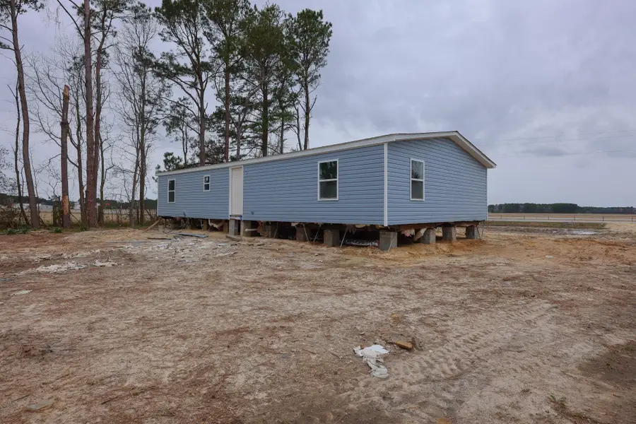 400 Airport Rd., Loris, SC 29569 - #3