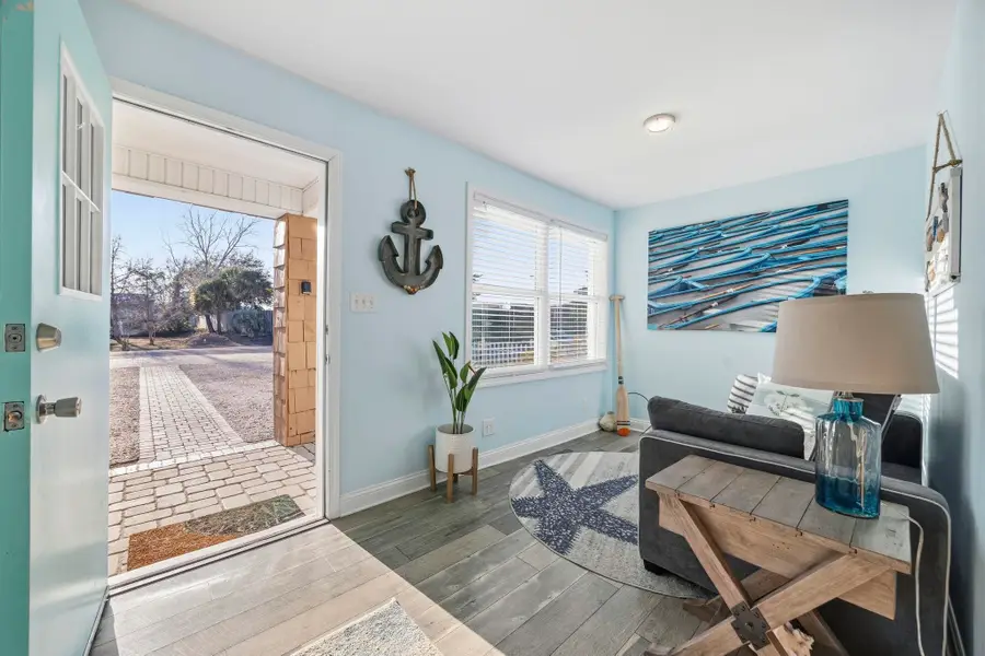 608 6th Ave. S, North Myrtle Beach, SC 29582 - #2