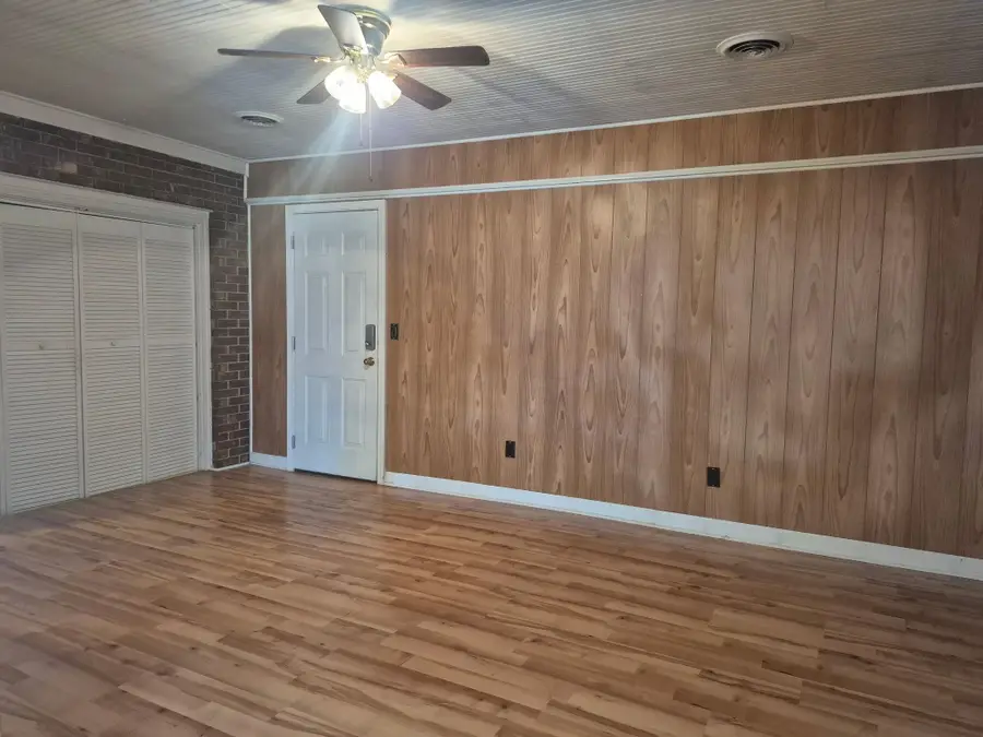 545 Hickory Ave., Johnsonville, SC 29555 - #3