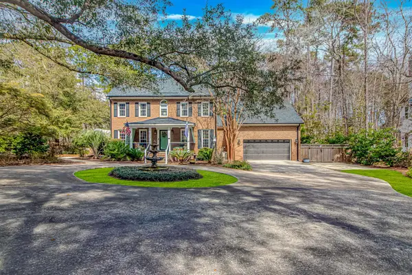 1134 Crooked Oak Dr., Pawleys Island, SC 29585