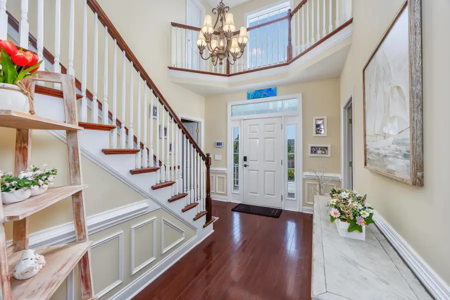 504 Sea Vista Ln., North Myrtle Beach, SC 29582 - #3