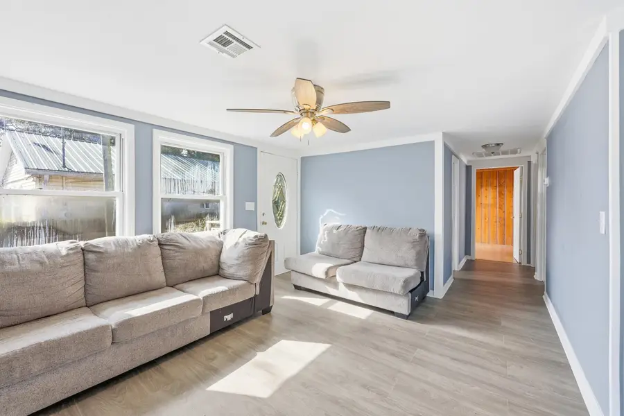 3884 Mineola Ave., Little River, SC 29566 - #2