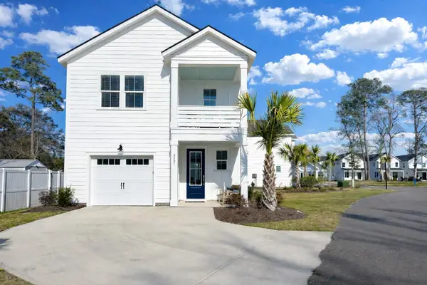 2401 Hillbourne Loop, North Myrtle Beach, SC 29582