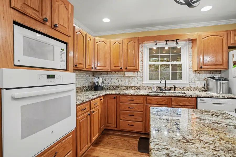 753 Robin Dr., Georgetown, SC 29440 - #3