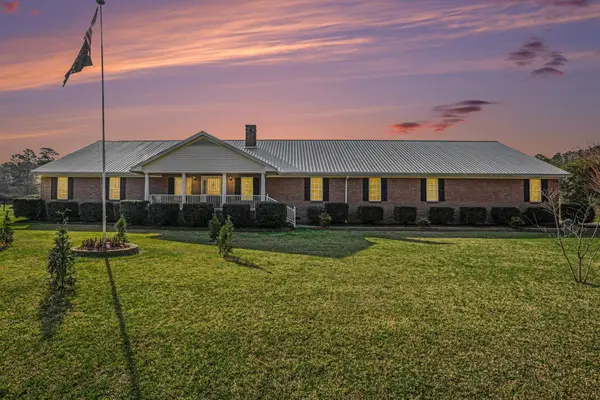 436 Tanner Rd., Hemingway, SC 29554