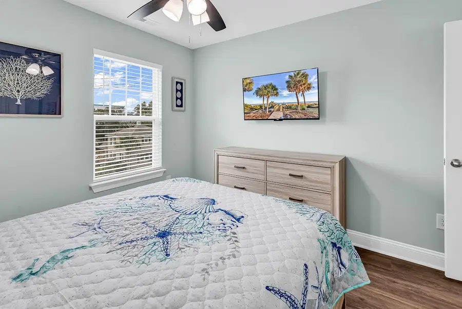 306 6th Ave. N, Myrtle Beach, SC 29577 - #3