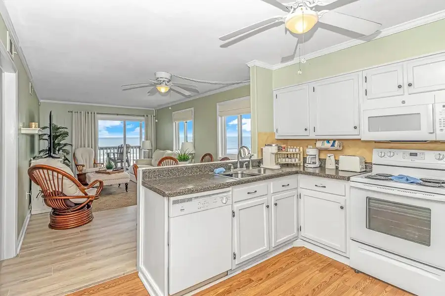 613 Ocean Blvd. S #J3, North Myrtle Beach, SC 29582 - #3