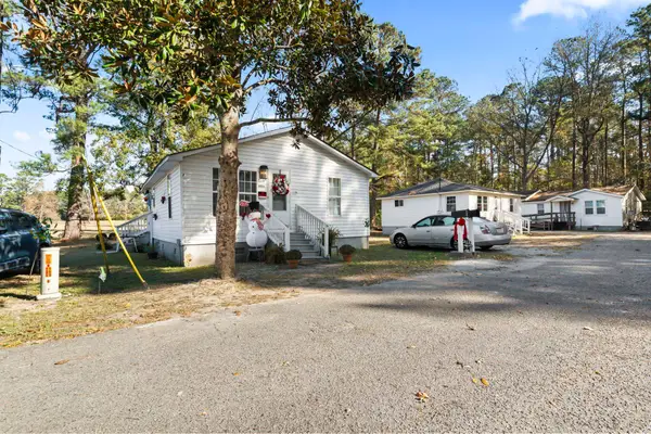 3055 Chestnut St., Loris, SC 29569