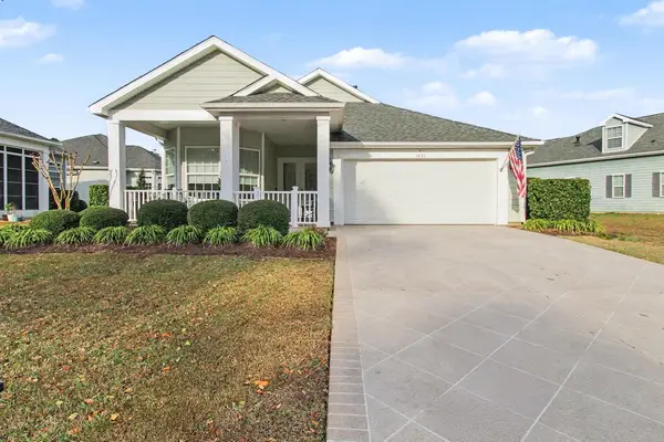 1631 Murrell Pl., Murrells Inlet, SC 29576