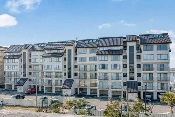 1398 Basin Dr. #111, Murrells Inlet, SC 29576