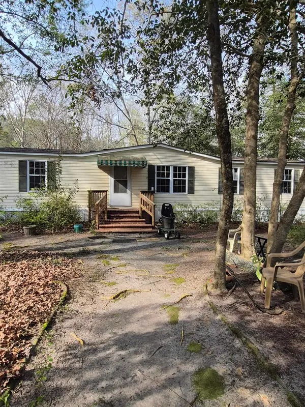 700 Steerfork Dr, Florence, SC 29501