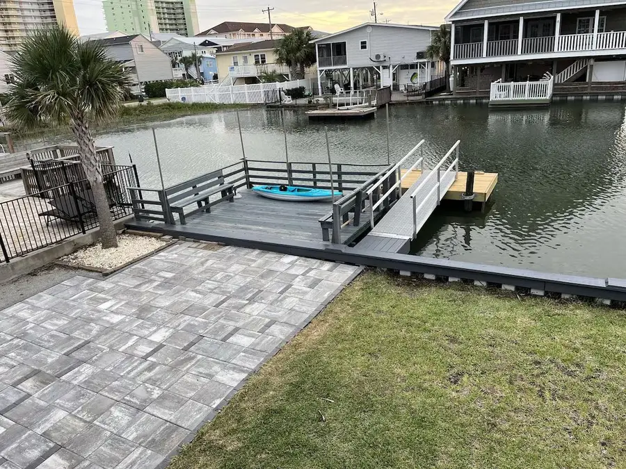 305 56th Ave. N, North Myrtle Beach, SC 29582 - #3