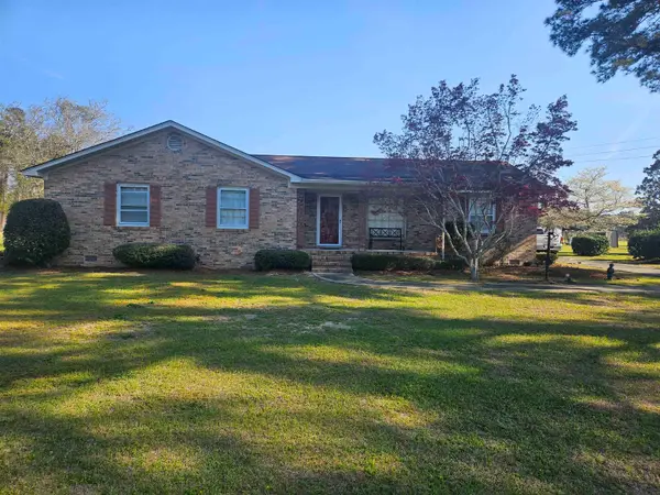 269 Old Mccutcheon Rd, Lake City, SC 29560