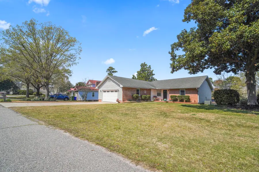 718 7th Ave. N, Surfside Beach, SC 29575 - #2