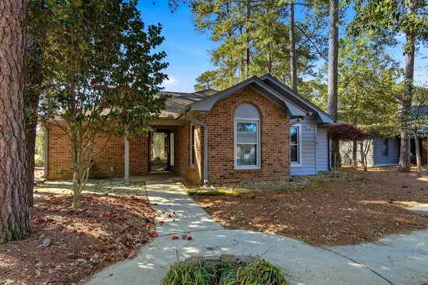 100 Laurelwood Ln., Conway, SC 29526