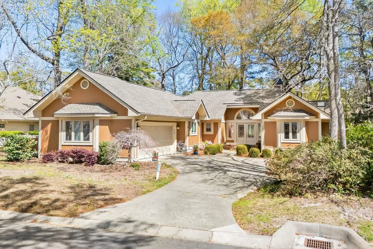 1207 Spinnaker Dr., North Myrtle Beach, SC 29582 - #1