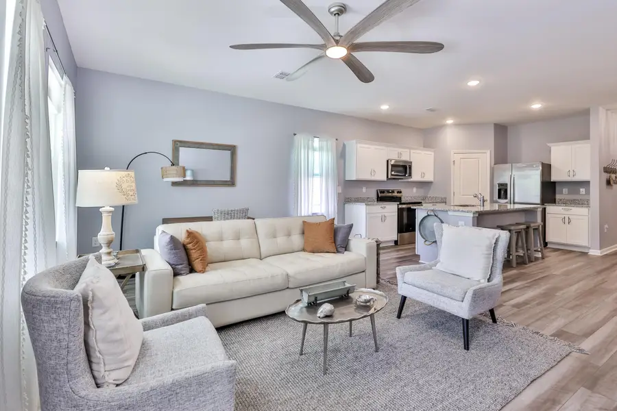 202 Linares St., Loris, SC 29569 - #3