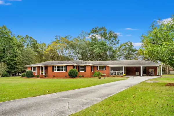 4867 Bluff Rd., Mullins, SC 29574