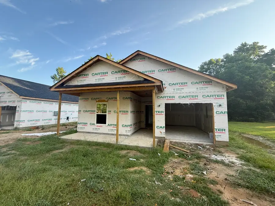 812 Gibson St., Marion, SC 29571 - #3