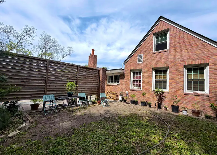 605 E Main St., Lake City, SC 29560 - #2