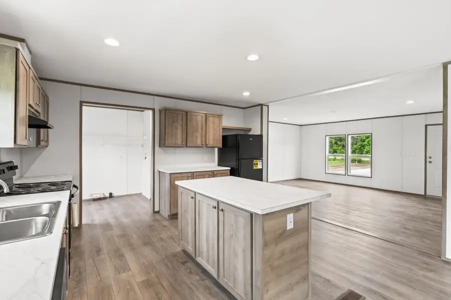 105 Retired Ave., Marion, SC 29571 - #3