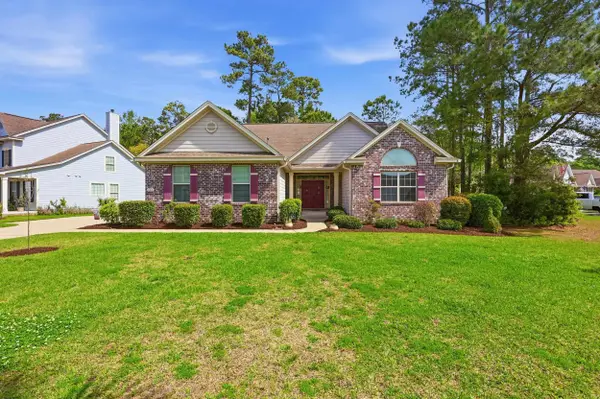 162 Summerlight Dr., Murrells Inlet, SC 29576