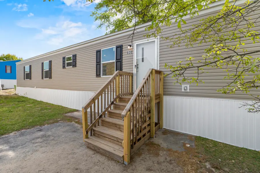 600 Ermine Rd, West Columbia, SC 29170 - #2