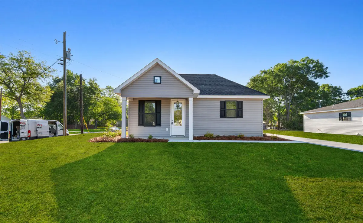 212 N Morgan Ave., Andrews, SC 29510 - #1