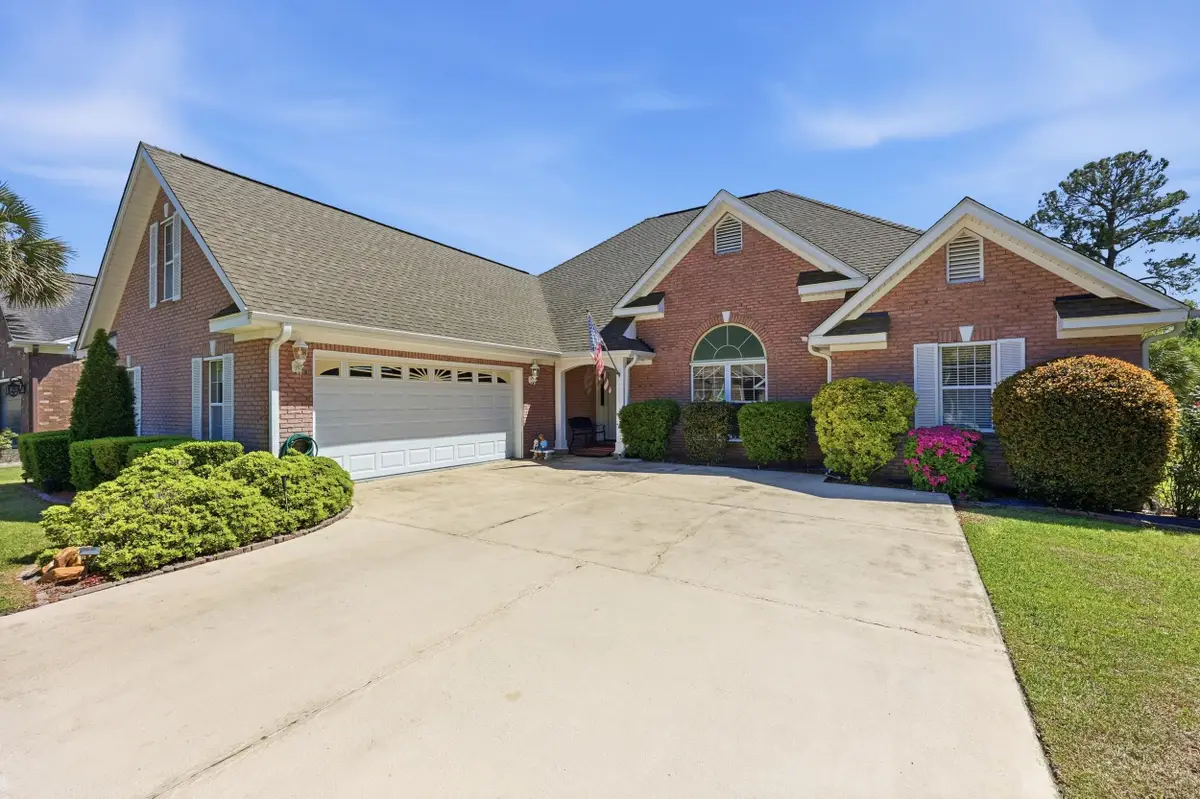 2562 Lake Vista Dr., Little River, SC 29566 - #1