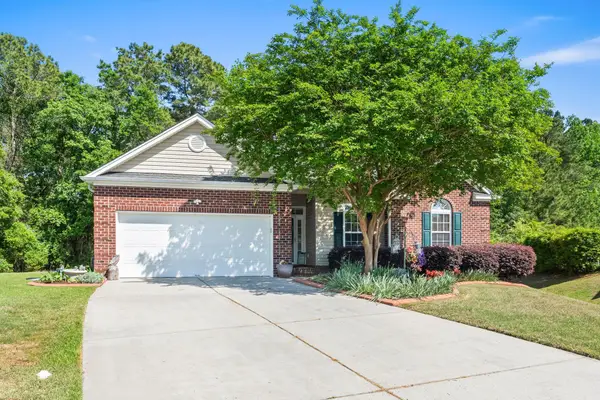 17 Passion Flower Ct., Murrells Inlet, SC 29576