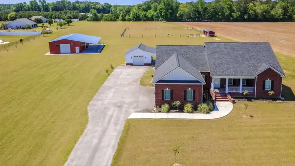 813 Sisters Rd., Loris, SC 29569