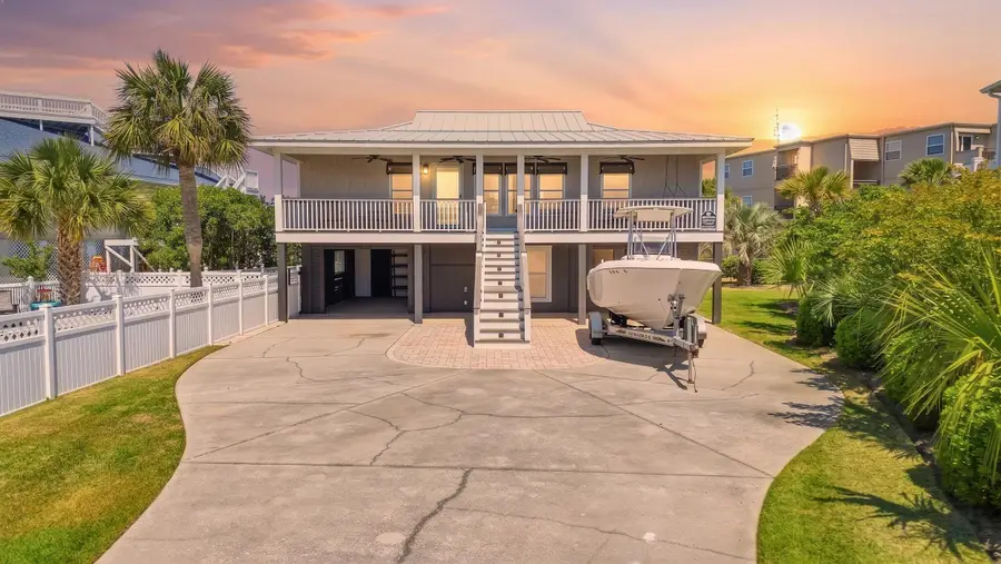 1607 Dolphin St., Waccamaw Neck, SC 29576 - #2