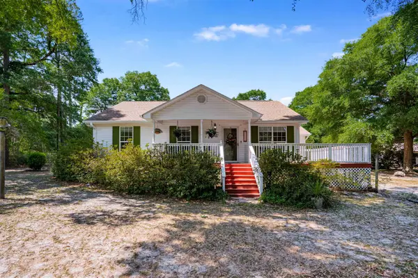 77 Oak Hill Dr., Georgetown, SC 29440