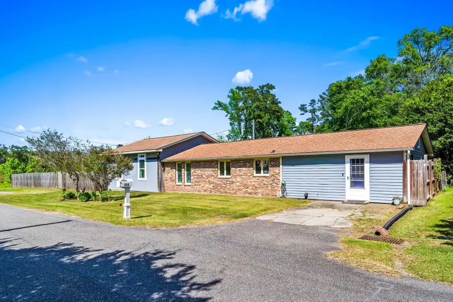 122 Ole Cedar Ln., Conway, SC 29526 - #3